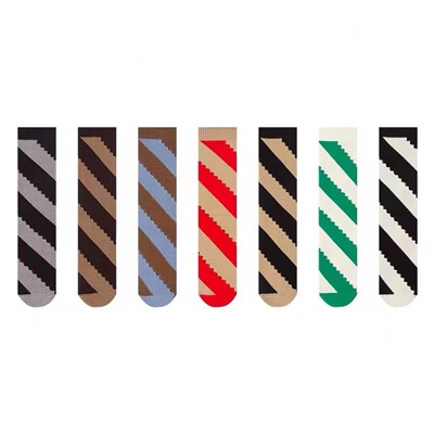 2022 new Japanese Chao brand Sanzhai diagonal cave sock socks, hollow stripes inS pile of red female socks