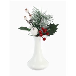 Еловая ветка декоративная «Зимнее волшебство. Чудо», с ягодами, 21 см