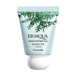 Крем для рук с ароматом африканского кедра BIOAQUA Aromatic moist hand cream, 30 гр