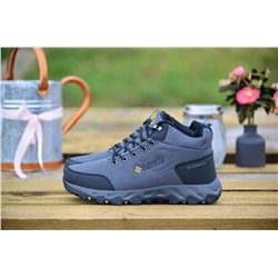 Зимняя Коламбия из комбинированных материалов