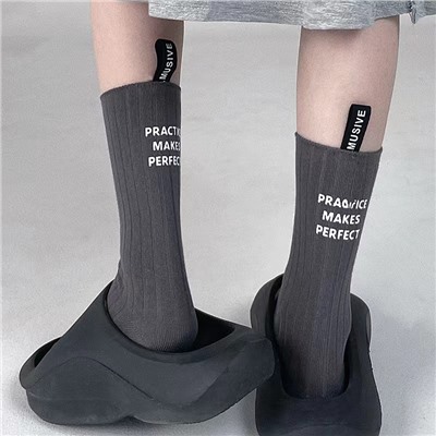 Tide, small design heel sticker for men and women for beloved, sports knee socks, mid-length, internet celebrity