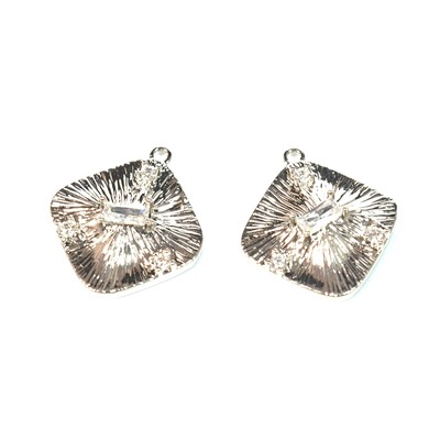 Подвеска ромб 15*17мм с фианитами, серебристая