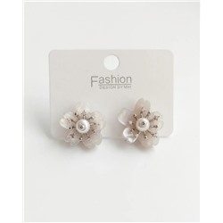 Стильные серьги