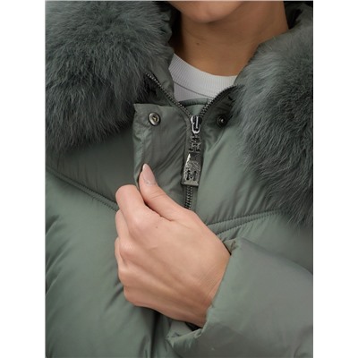 Пальто зимнее утепленное с мехом и капюшоном тренд цвета хаки 7745Kh
