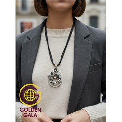 Кулон на кожаном шнурке "Женская грация" Арт КШ2130/16