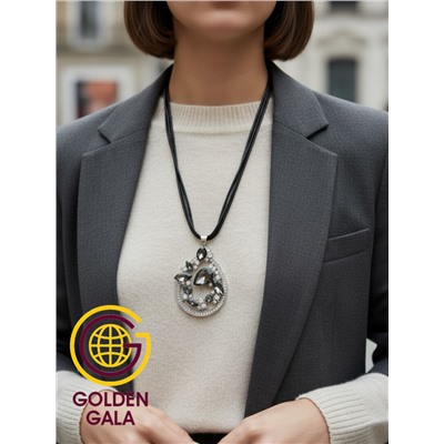 Кулон на кожаном шнурке "Женская грация" Арт КШ2130/16