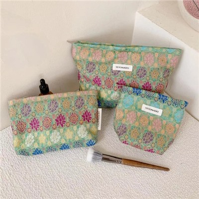Capacious cosmetic bag, handheld storage bag, small clutch bag, travel bag, liner