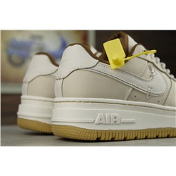Nike Air Force 1 Luxe из натуральной прочной кожи