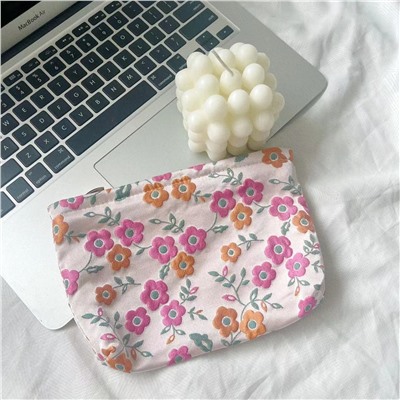 Brand capacious cosmetic bag, handheld storage bag, small clutch bag to go out, flowered