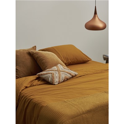 Комплект постельного белья изо льна и хлопка цвета карри из коллекции Essential, 200х220 см