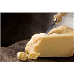 Сыр Пармезан Чили ( цена за 300гр)