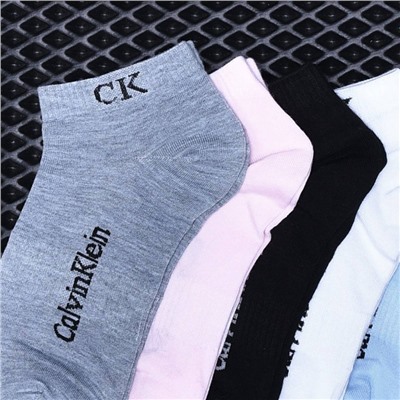 Подарочный набор женских носков Calvin Klein р-р 36-41 (5 пар) арт 3598