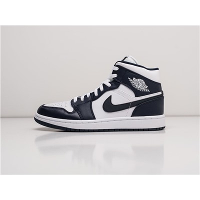 Кроссовки Nike Air Jordan 1 Mid