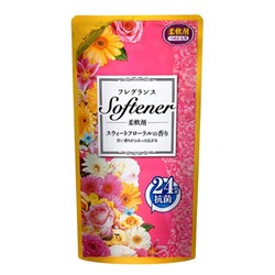 Кондиционер для белья "Softener floral" с нежным цветочным ароматом и антибактериальным эффектом 500 мл (мягкая упаковка), NIHON