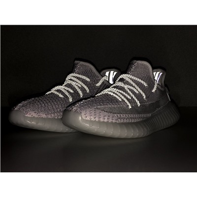 Кроссовки Adidas Yeezy 350 Boost v2