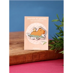 Значок ECO из дерева Capybara duckling