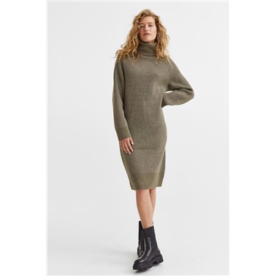 Polo-neck dress