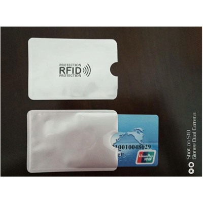 Картхолдер с RFID блокировкой -защита банковской карты- заказ от 5 шт