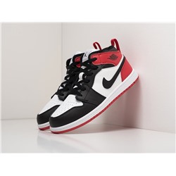 Кроссовки Nike Air Jordan 1 Mid