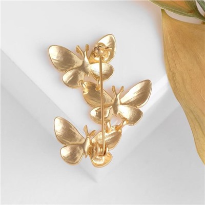 Брошь «Бабочки трио», цвет матовое золото