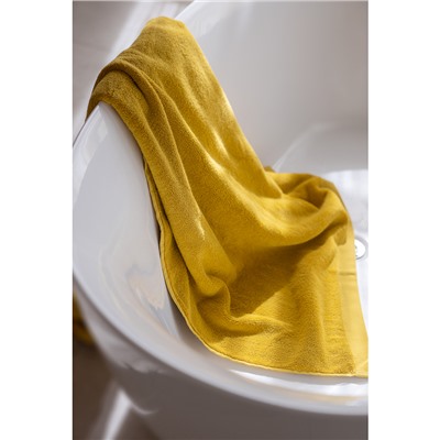 Полотенце банное горчичного цвета из коллекции Essential, 70х140 см