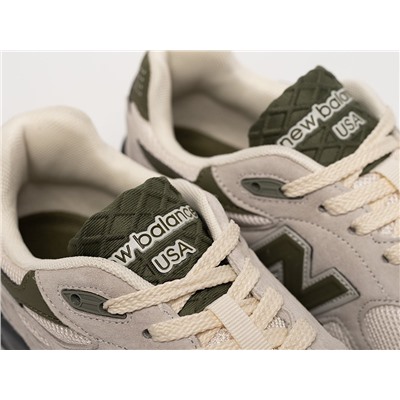 Кроссовки New Balance 990 v3