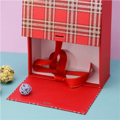 Подарочная коробка «Red bow», 25.5*20.5*8.5