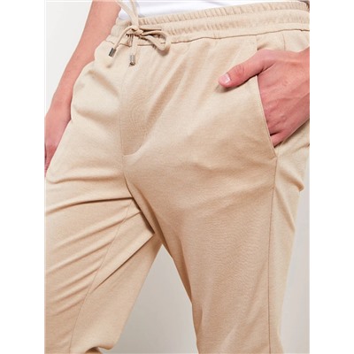 LC Waikiki Slim Fit Beli Bağlama Detaylı Erkek Pantolon, LCW Vision                                            
                                            Slim Fit Beli Bağlama Detaylı Erkek Pantolon