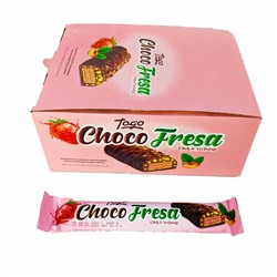 Вафельный батончик Togo Choco Fresa с клубникой и орехами 50гр (24шт в блоке)