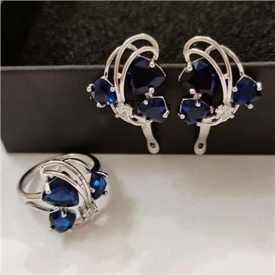 Комплект ювелирная бижутерия, серьги и кольцо посеребрение, камни цвет синий, р-р 20, 77221 арт.847.909