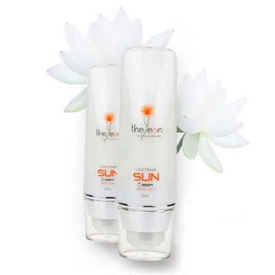 The YEON Lotus Flower Солнцезащитный крем с экстрактом лотоса SPF50+,PA+++