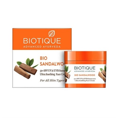 Biotique Bio Sandalwood 50+ SPF UVA/UVB Sunscreen Ultra Soothing Face Cream 50g / Био Сандаловое Дерево Солнцезащитный и Успокаивающий Крем 50+ SPF для Лица, для Всех Типов Кожи 50г