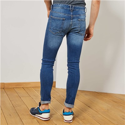 Узкие джинсы с потертостями - голубой