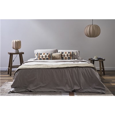 Комплект постельного белья изо льна и хлопка серо-бежевого цвета из коллекции Essential, 200х220 см