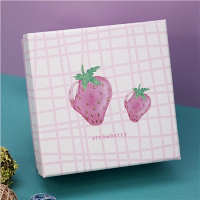 Подарочная коробка «Two strawberry», 14*14*6.5
