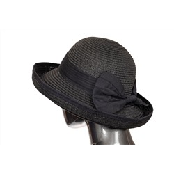 Соломенная летняя шляпка черного цвета с бантом