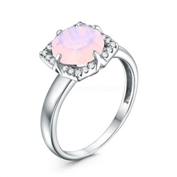 Кольцо из серебра с плавленым кварцем цвета лунный розовый и фианитами родированное 00108171РС
