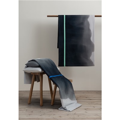 Комплект постельного белья из умягченного сатина из коллекции Slow Motion, Electric Blue, 150х200 см