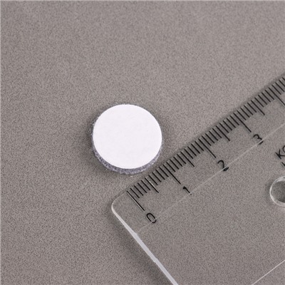 Липучка на клеевой основе «Круг», набор 55 шт., размер 1 шт: 1,5 × 1,5 см, цвет серый